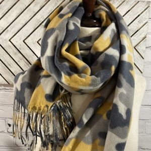 Cashmere feel camouflage 🍁 NEW 🍁 boutique style